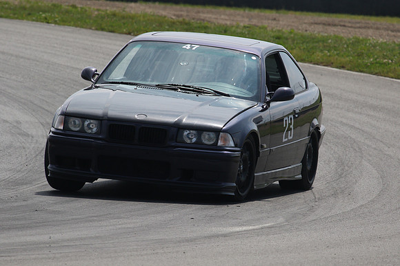 9V3A6688