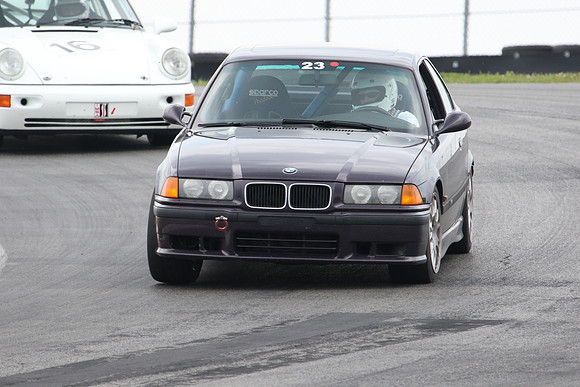 9V3A5823