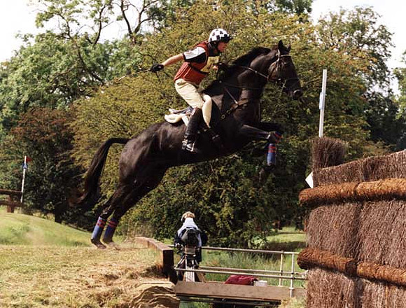 stuartblackburghleyhorsetrialsmed