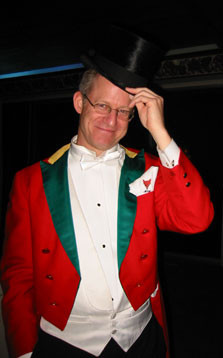 4-12-03johntipshat