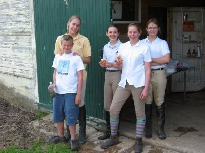 05-26-03_Mitch&Girls