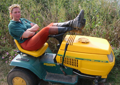 9-2-02pamtractor
