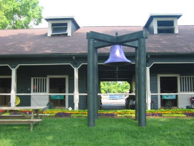 05-08-04_Barn