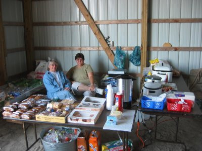 08-14-04_Snacks