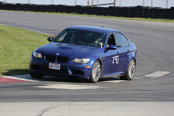 1Y1A4682
