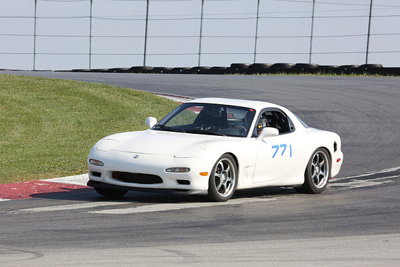 1Y1A4346